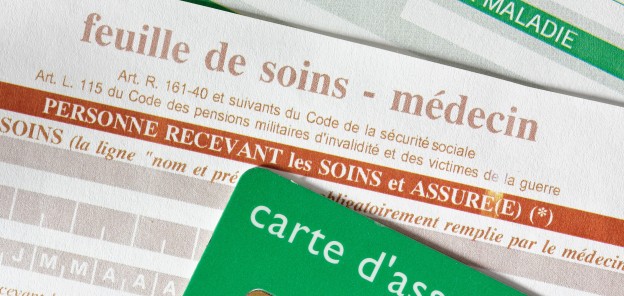 Feuille de soins avec carte assurance maladie