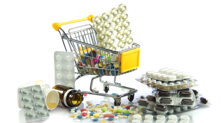 Marisol Touraine réaffirme son opposition à la vente de médicaments hors pharmacies