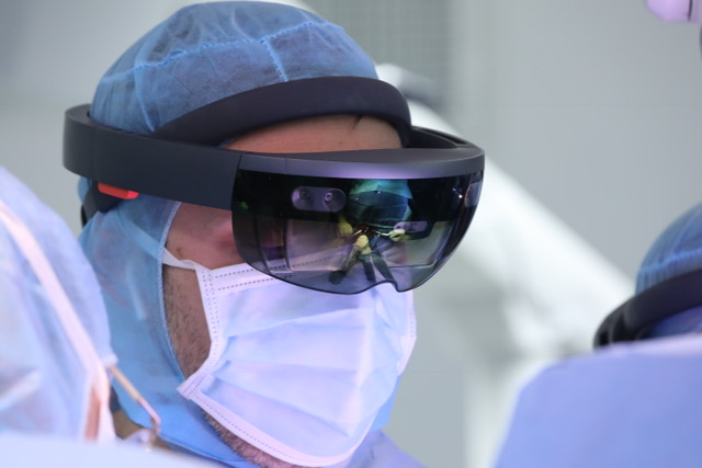 Des chirurgiens toujours plus précis grâce à la réalité virtuelle