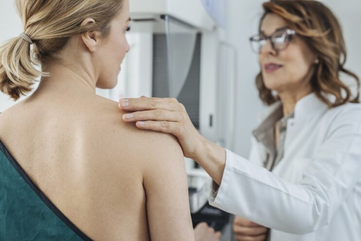 Sensibiliser et se mobiliser face au cancer du sein triple négatif